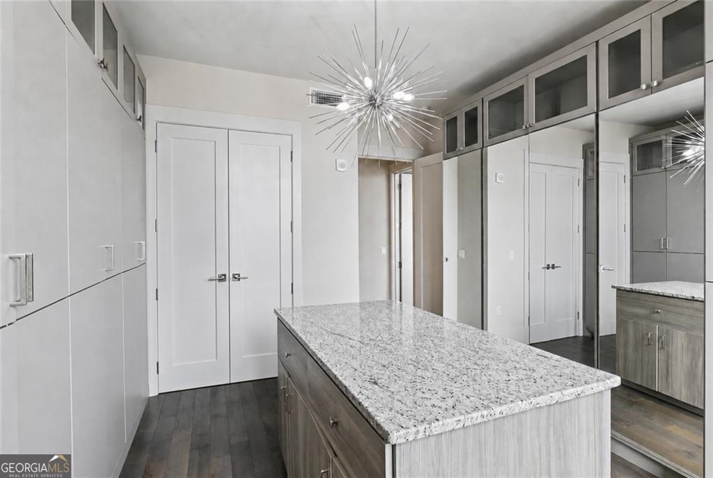 3107 Peachtree Road NE # 1001