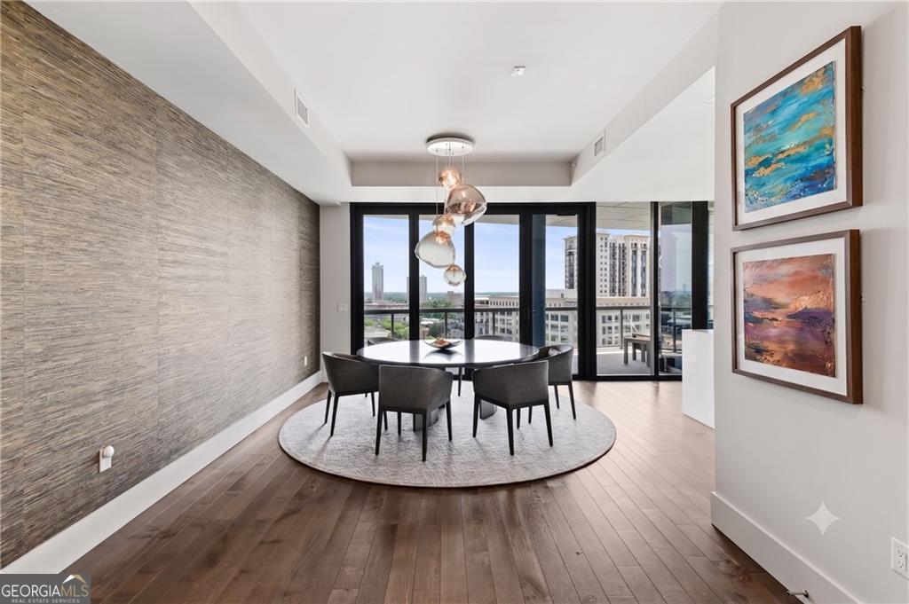 3107 Peachtree Road NE # 1001