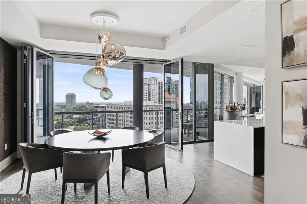 3107 Peachtree Road NE # 1001