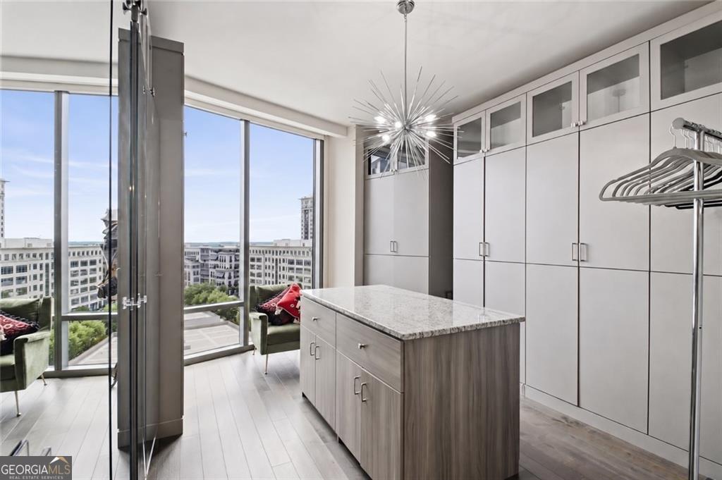 3107 Peachtree Road NE # 1001