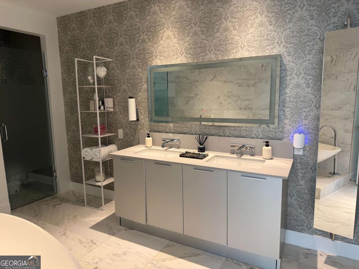 45 Ivan Allen Jr NW Boulevard NW # 2701
