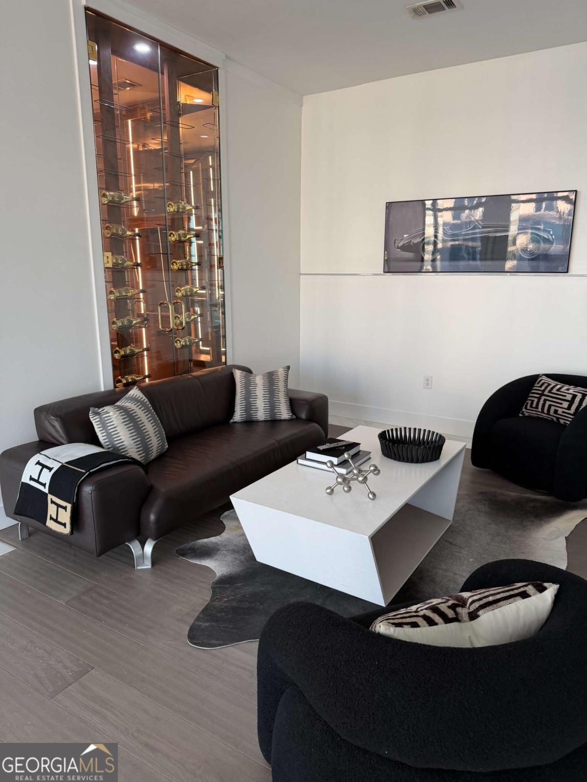 45 Ivan Allen Jr NW Boulevard NW # 2701