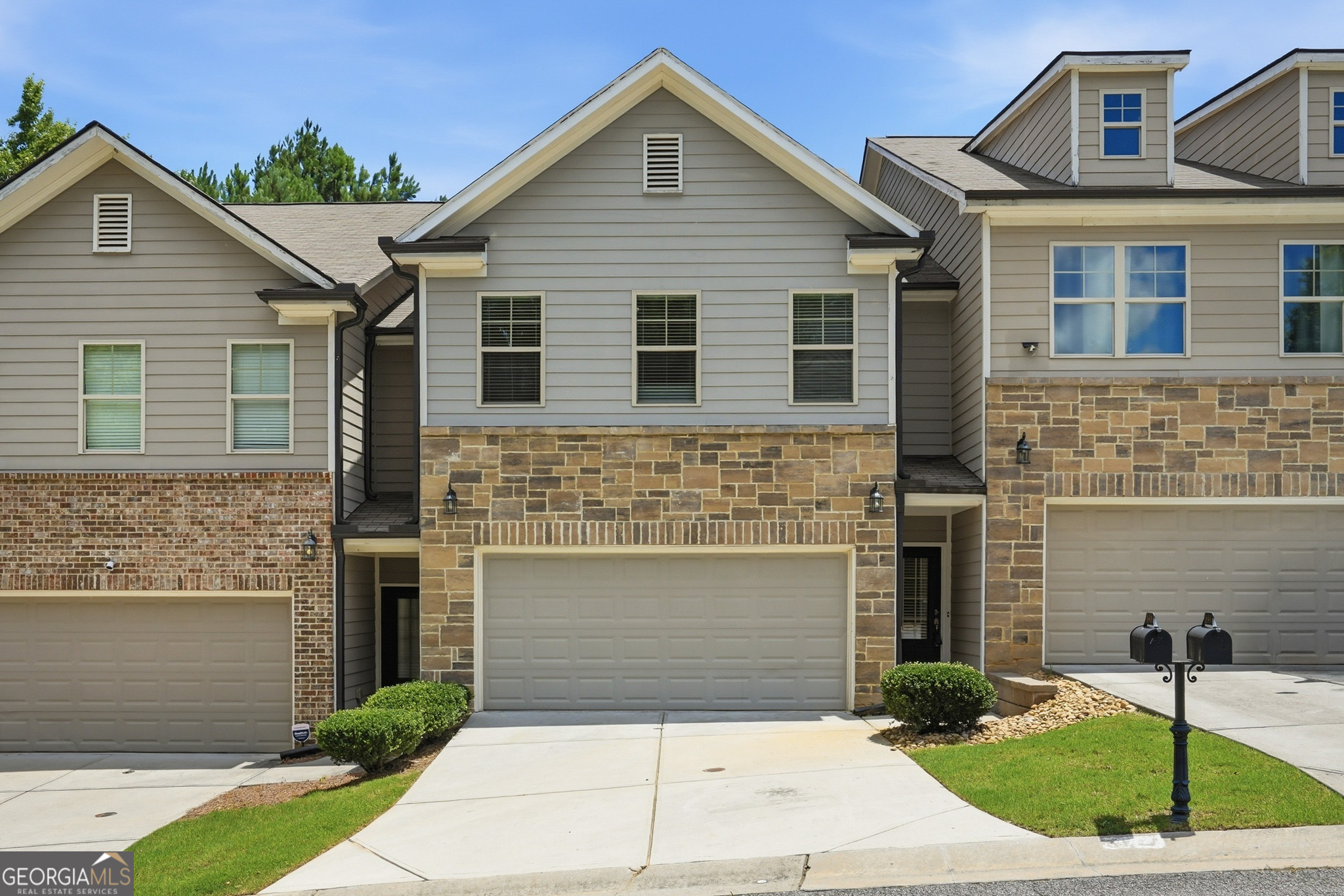 442 Mulberry Row