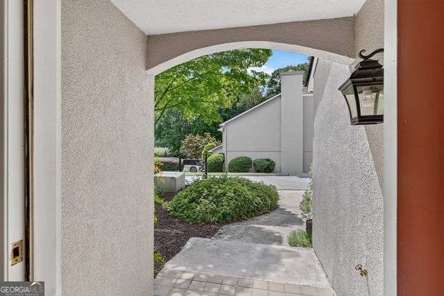 1158 Brookhaven Woods Court NE