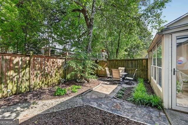 1158 Brookhaven Woods Court NE