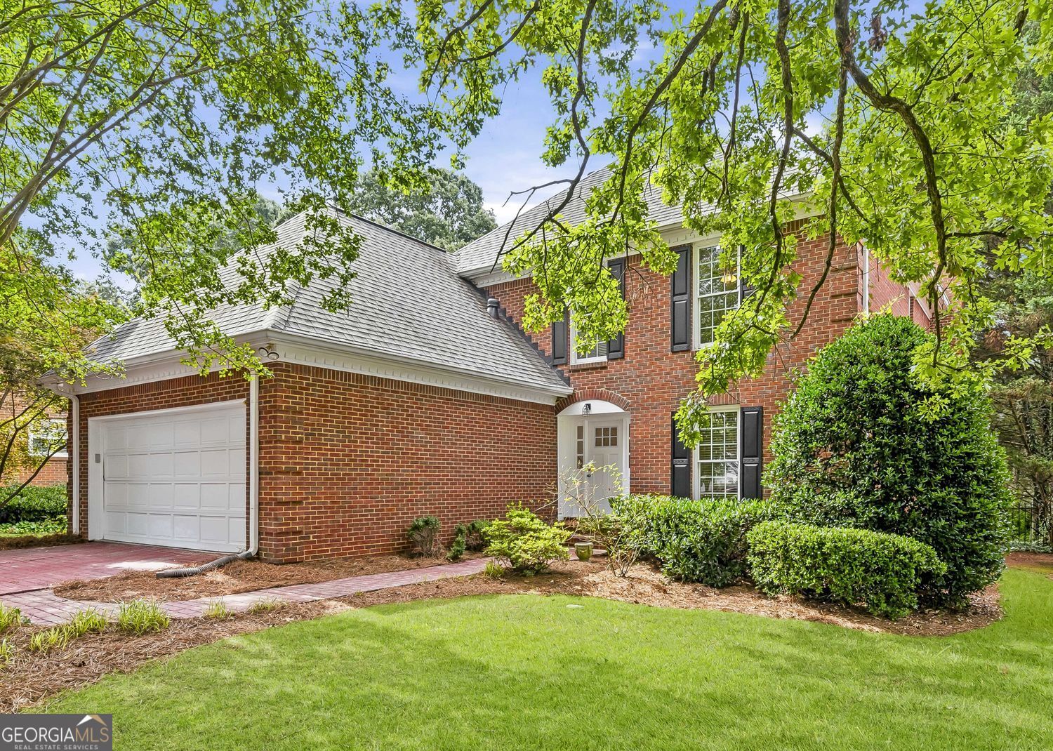 579 N Palisades Circle SE