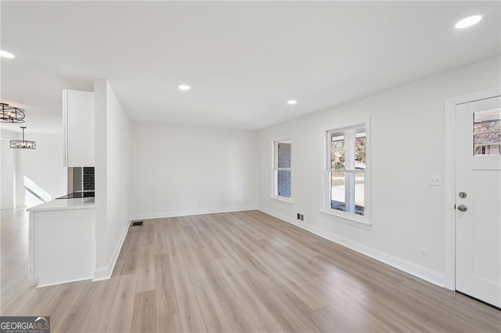507 Castleaire Drive