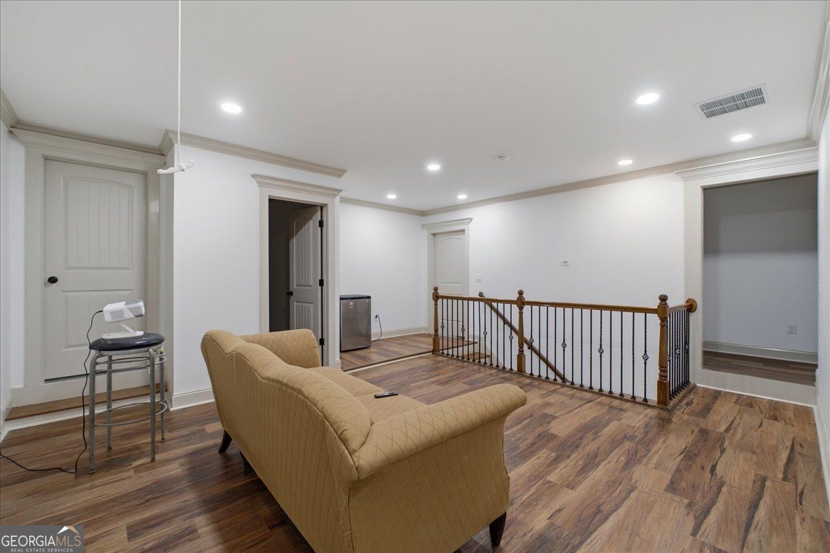 6274 Booker Lane