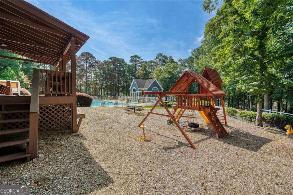 1595 Watercove Lane
