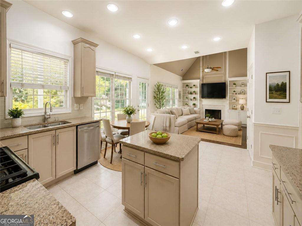 1595 Watercove Lane