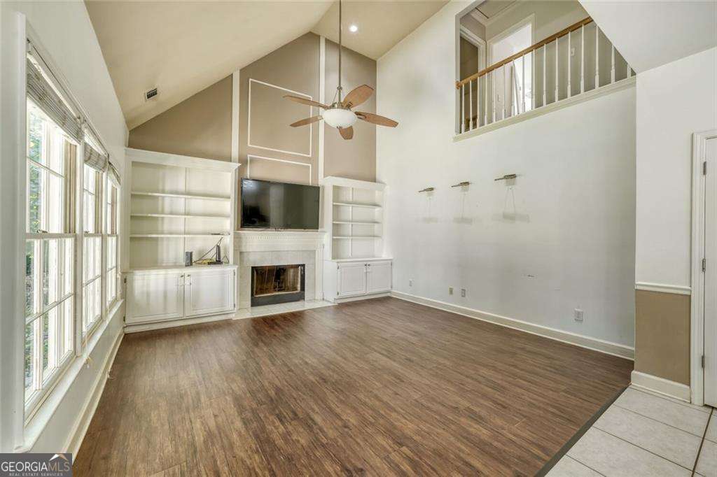 1595 Watercove Lane