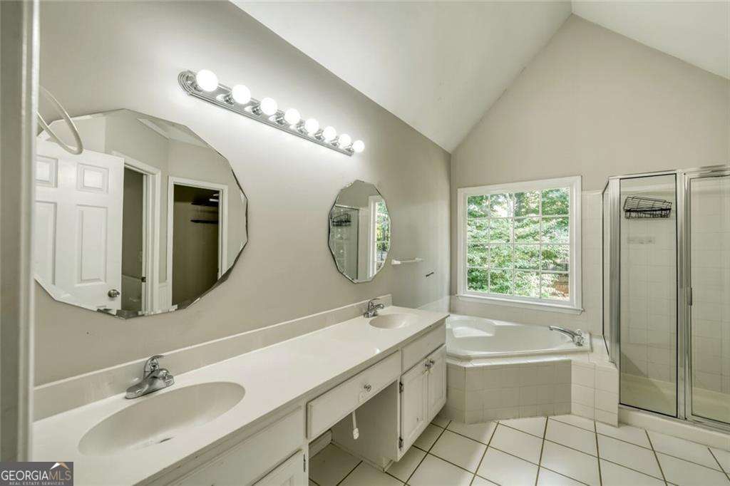 1595 Watercove Lane