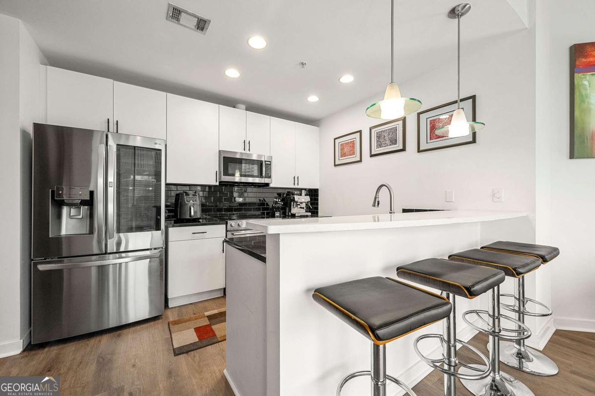 400 W Peachtree Street NW # 2011