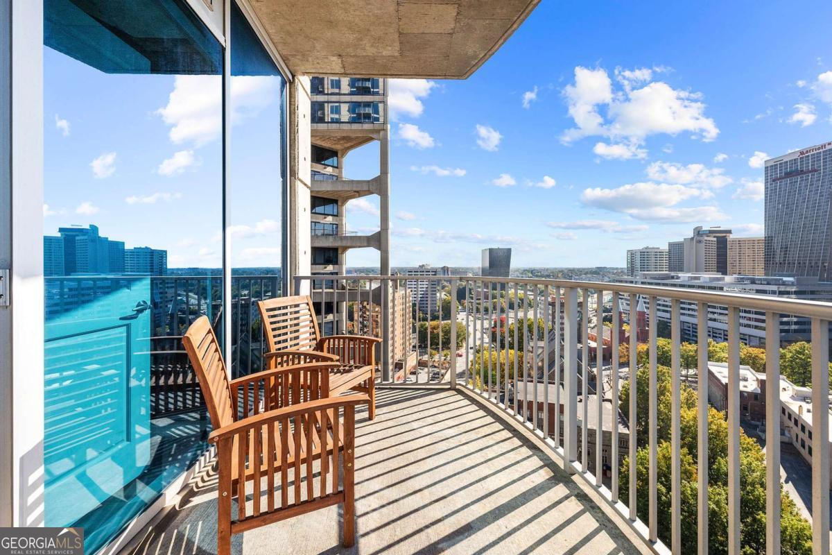 400 W Peachtree Street NW # 2011
