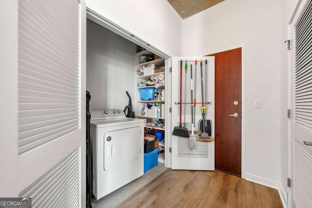 400 W Peachtree Street NW # 2011
