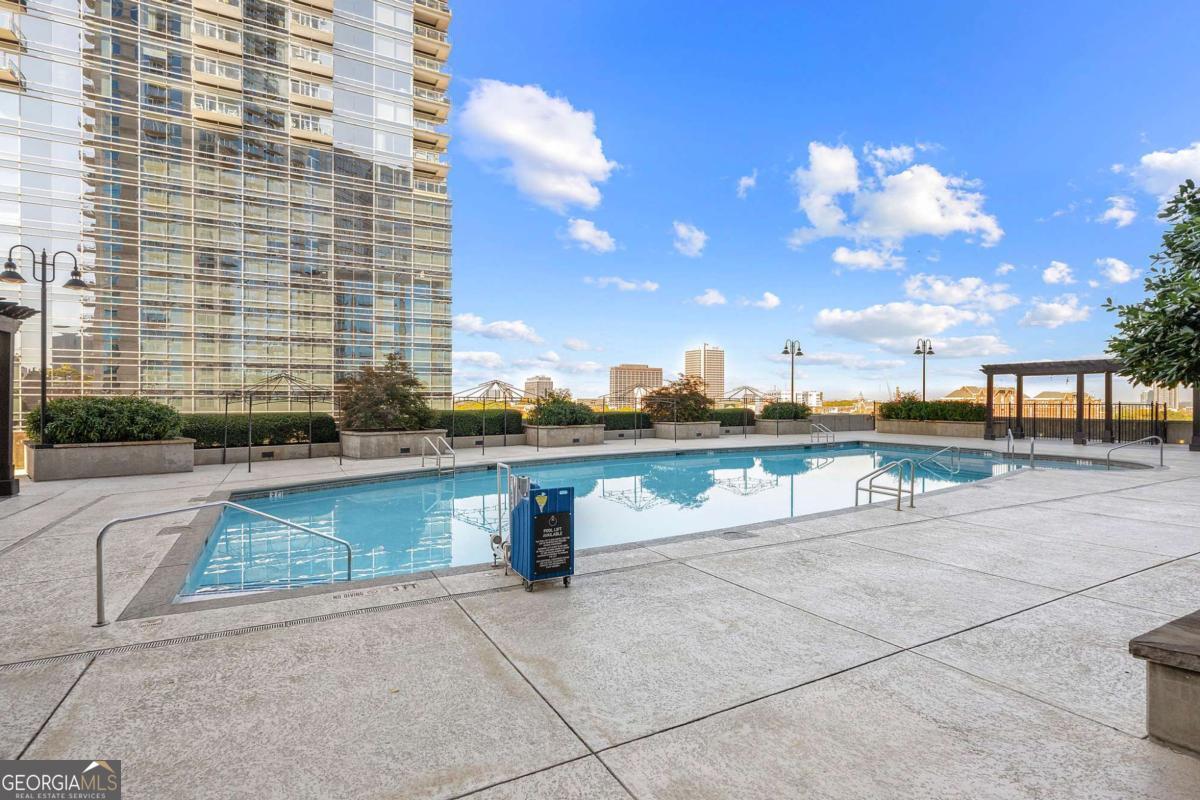 400 W Peachtree Street NW # 2011