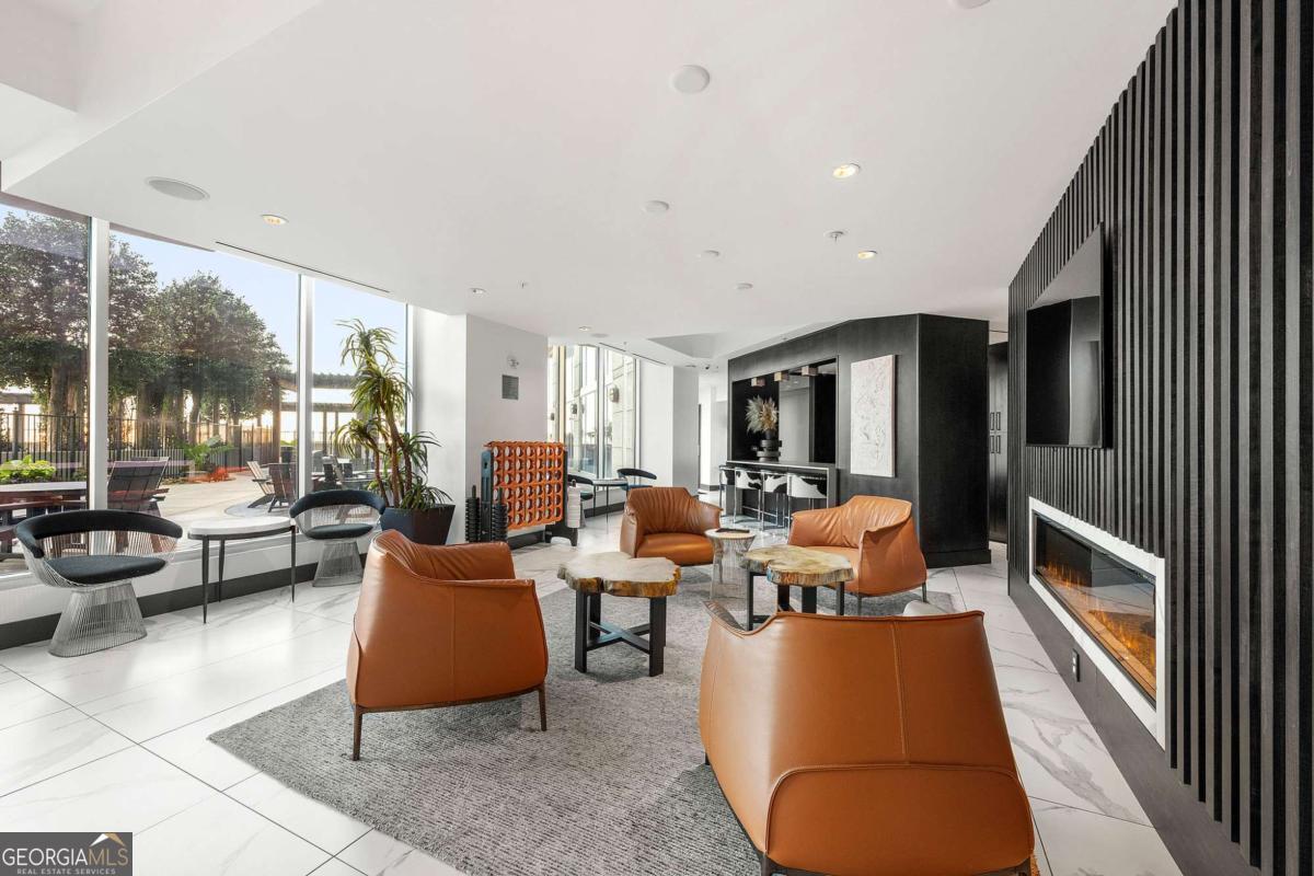400 W Peachtree Street NW # 2011