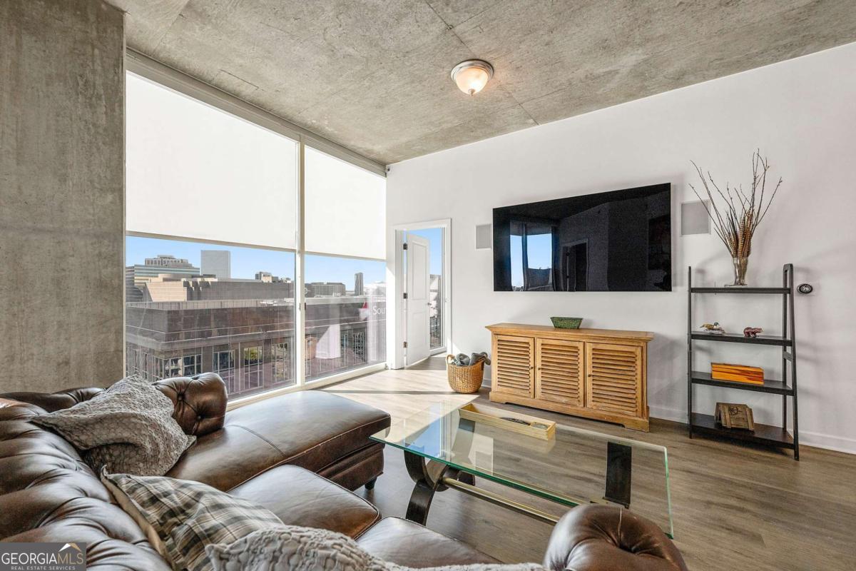400 W Peachtree Street NW # 2011