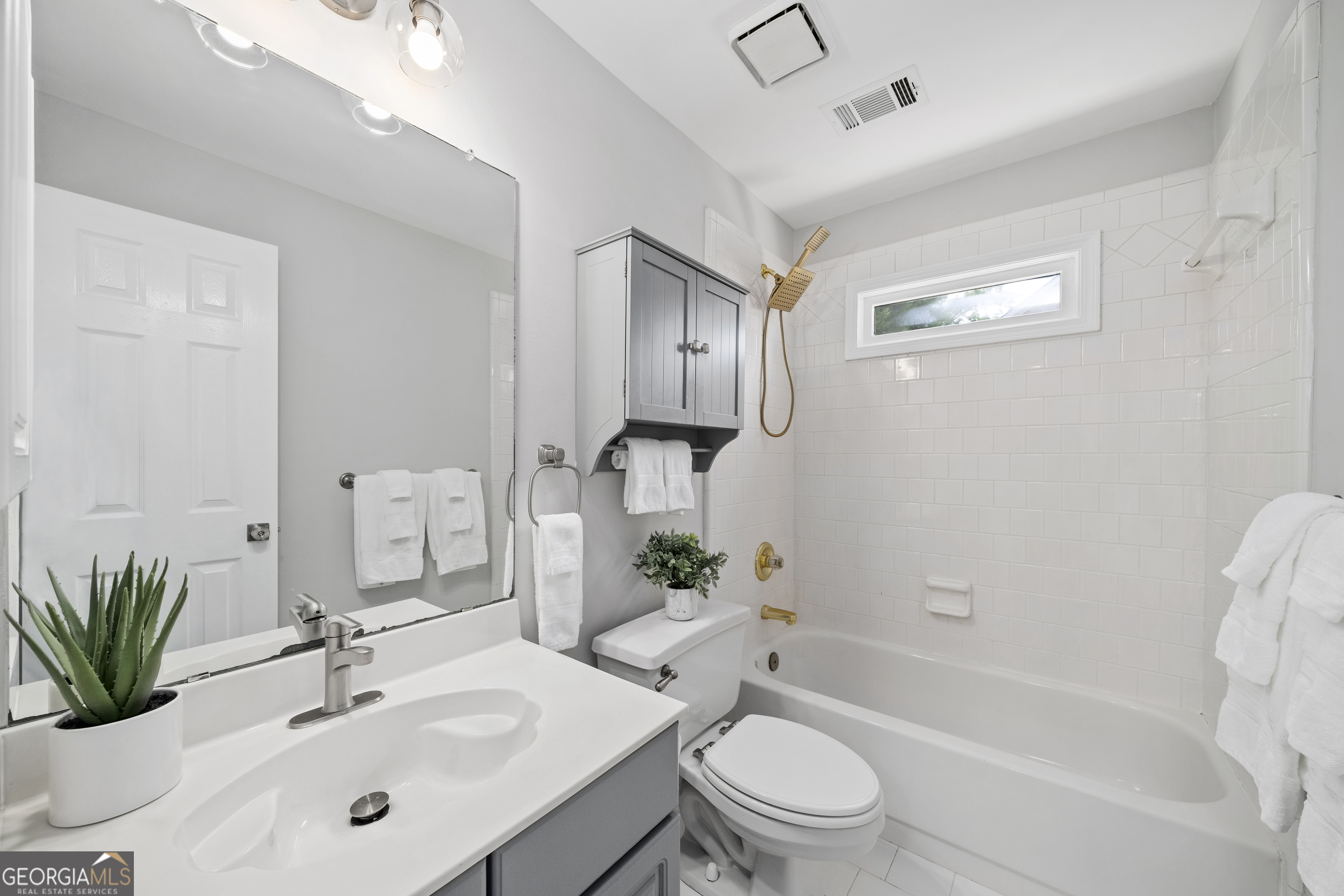 1150 Timberline Place