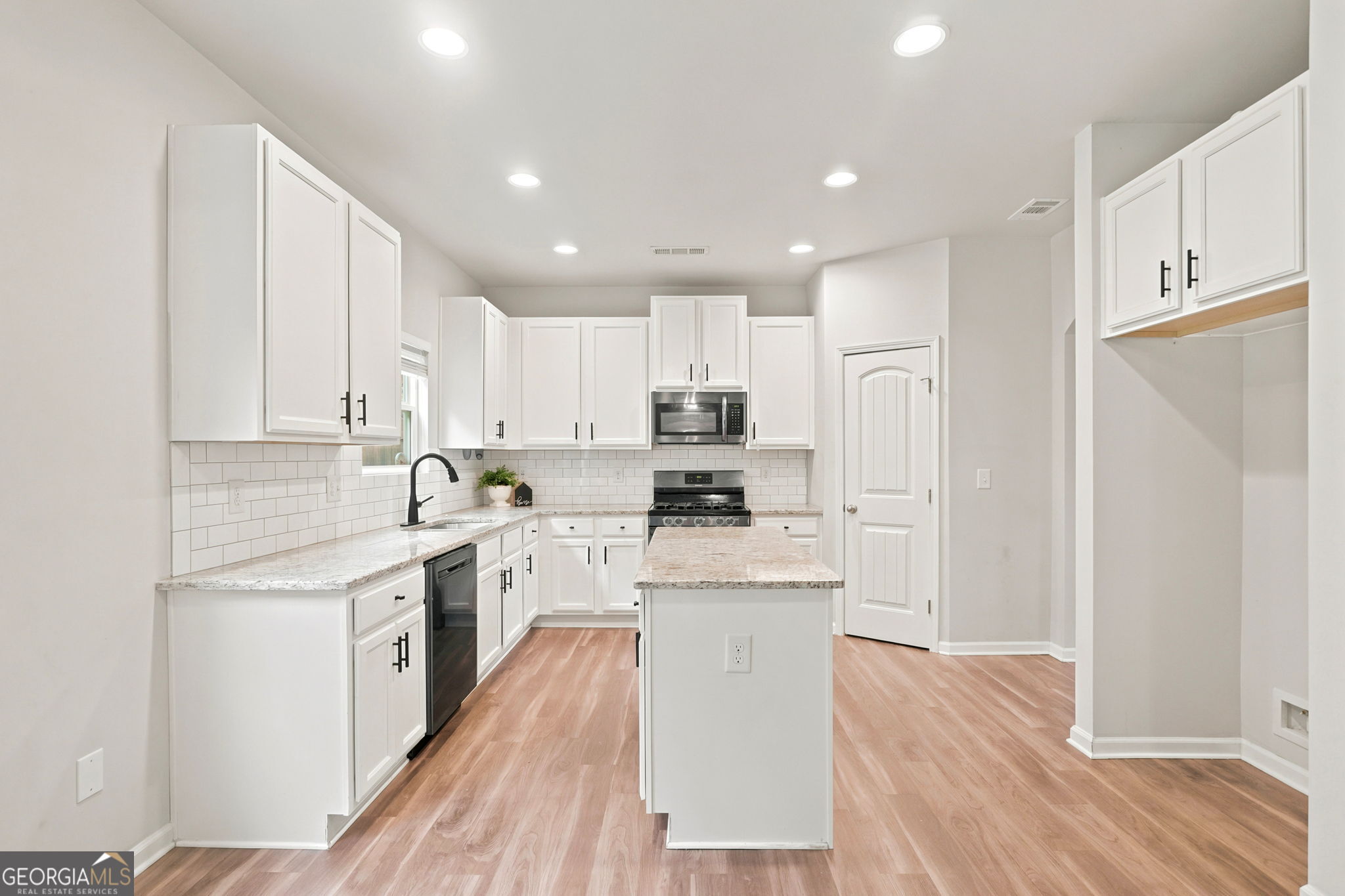 150 Laurelcrest Lane