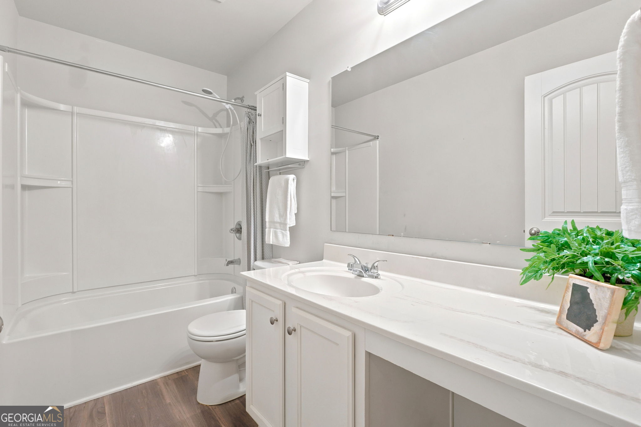 150 Laurelcrest Lane