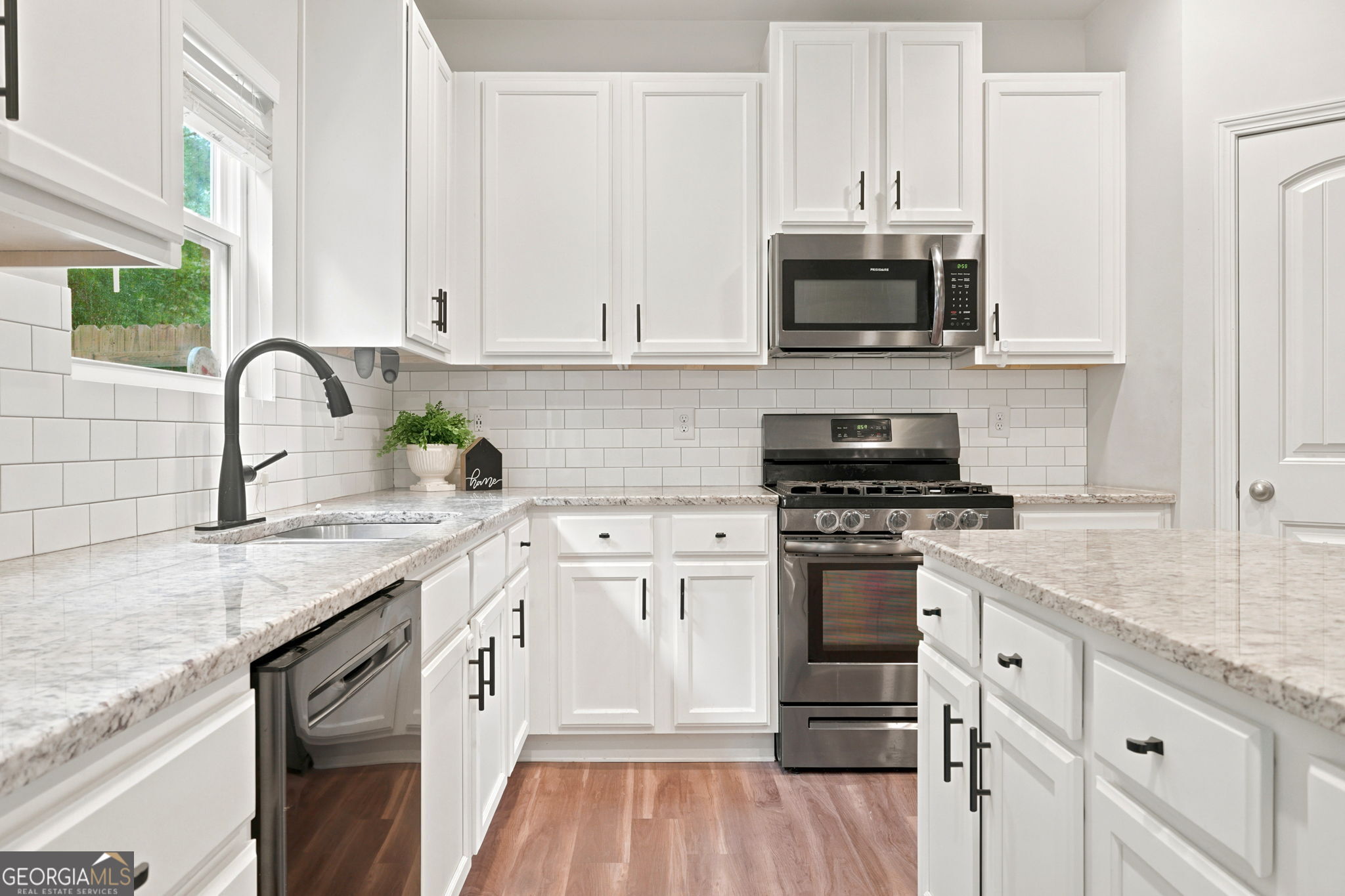 150 Laurelcrest Lane