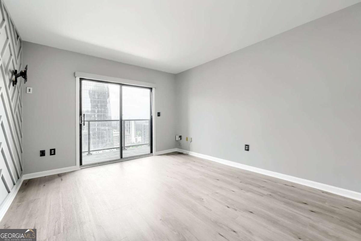1280 W Peachtree Street NW # 3414