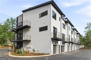 1190 Penny Lane