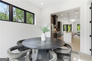 1190 Penny Lane