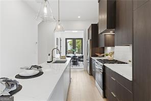 1190 Penny Lane