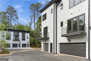 1190 Penny Lane