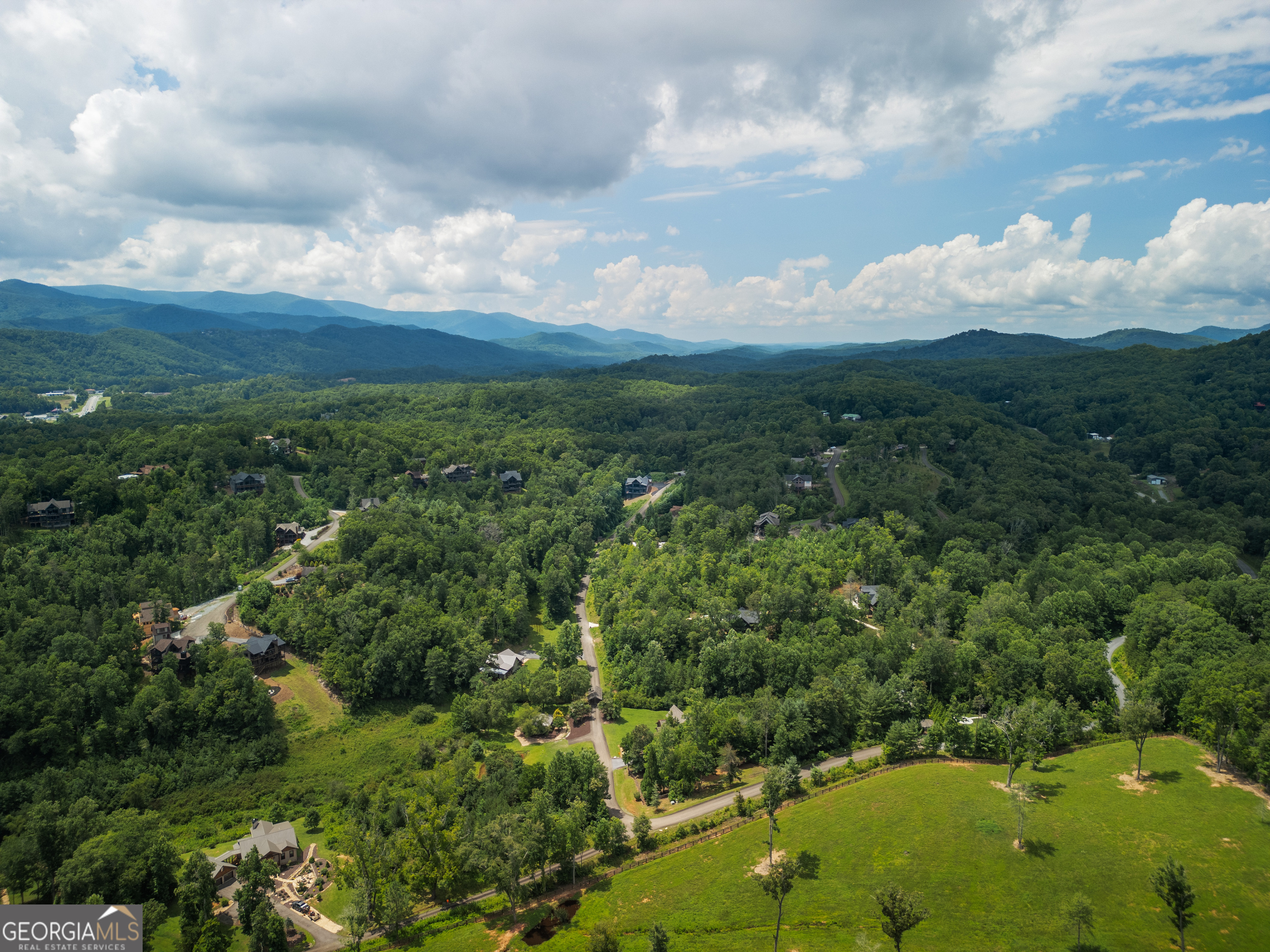 44 Staurolite Mountain Road