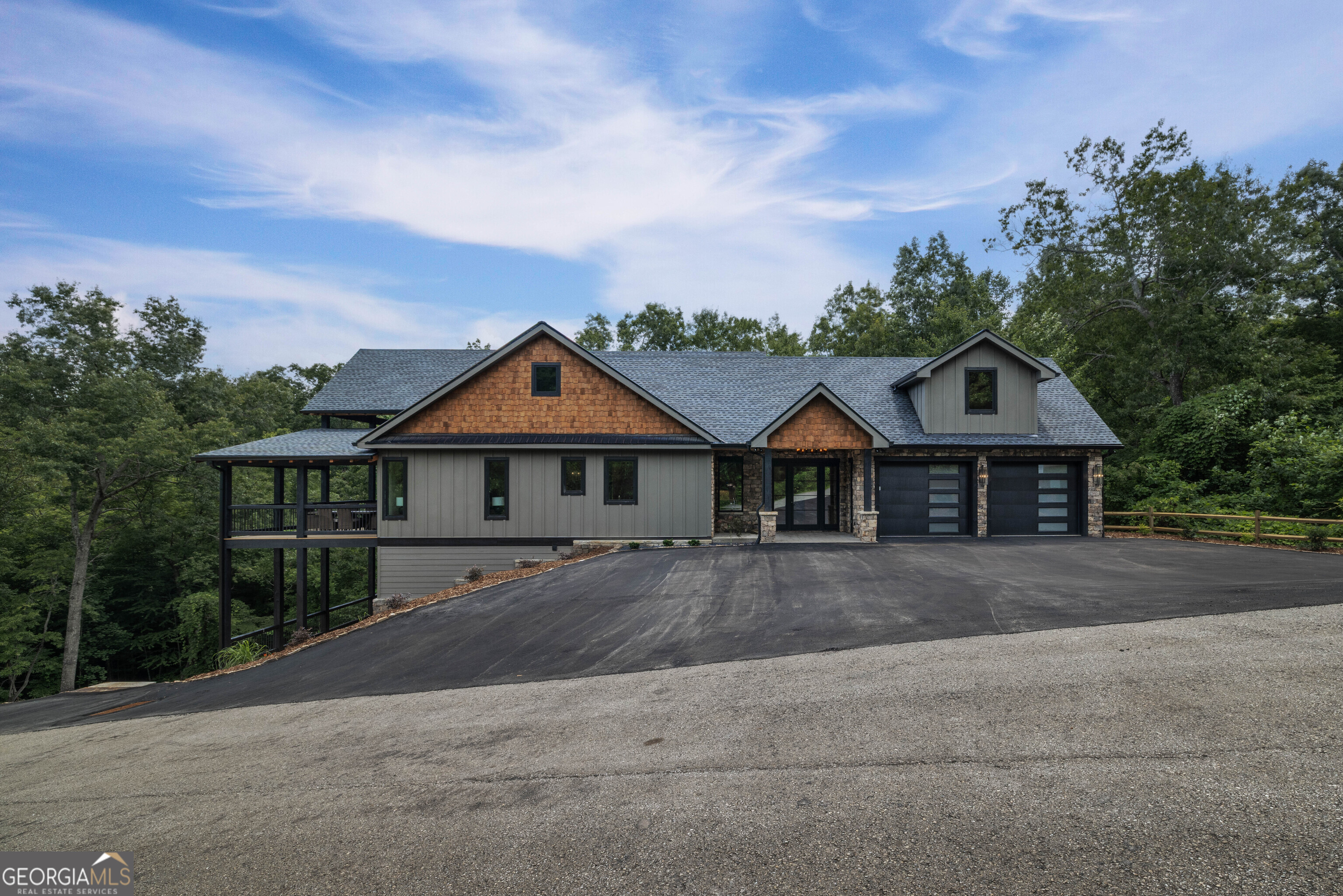 44 Staurolite Mountain Road