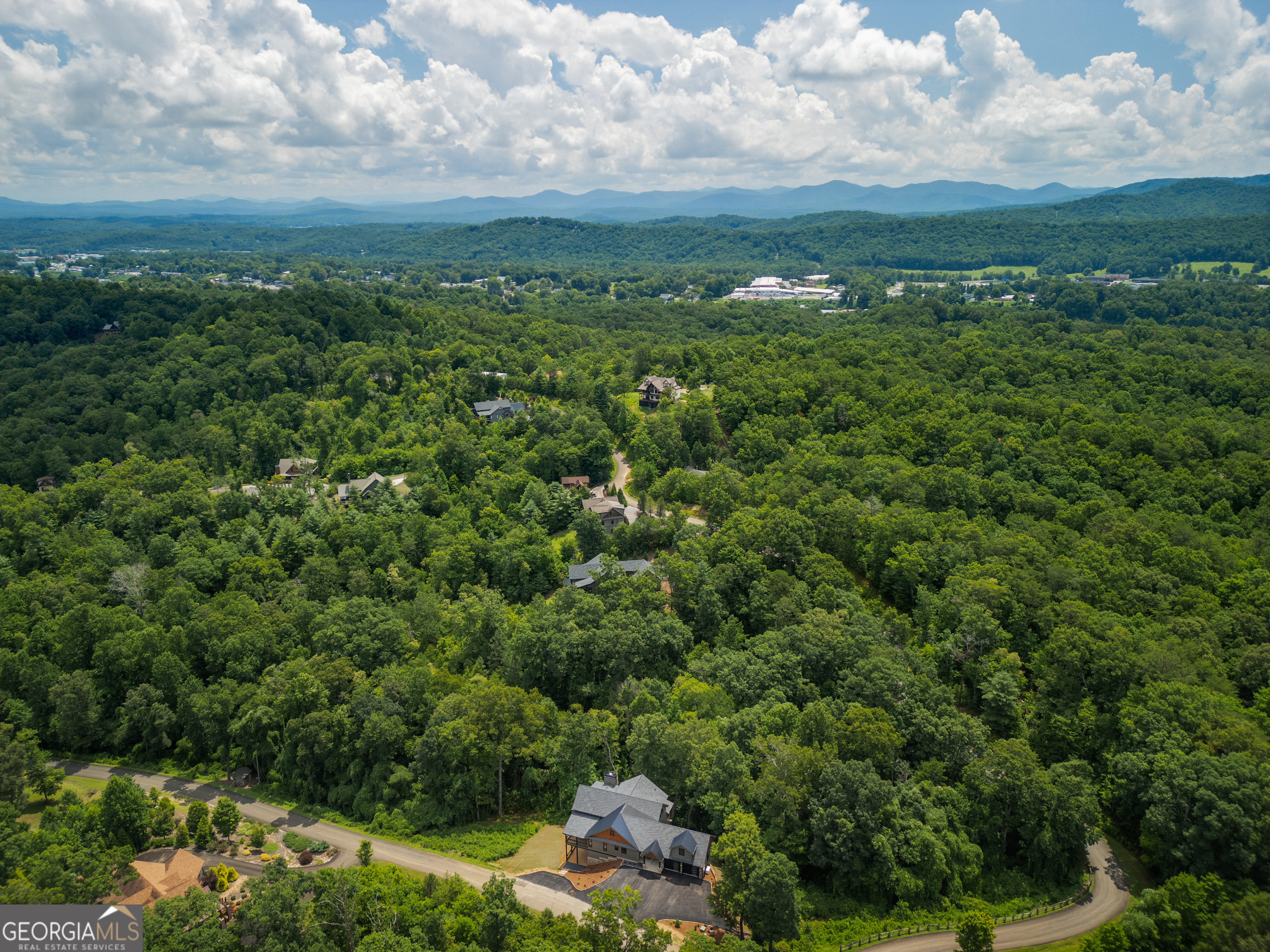 44 Staurolite Mountain Road