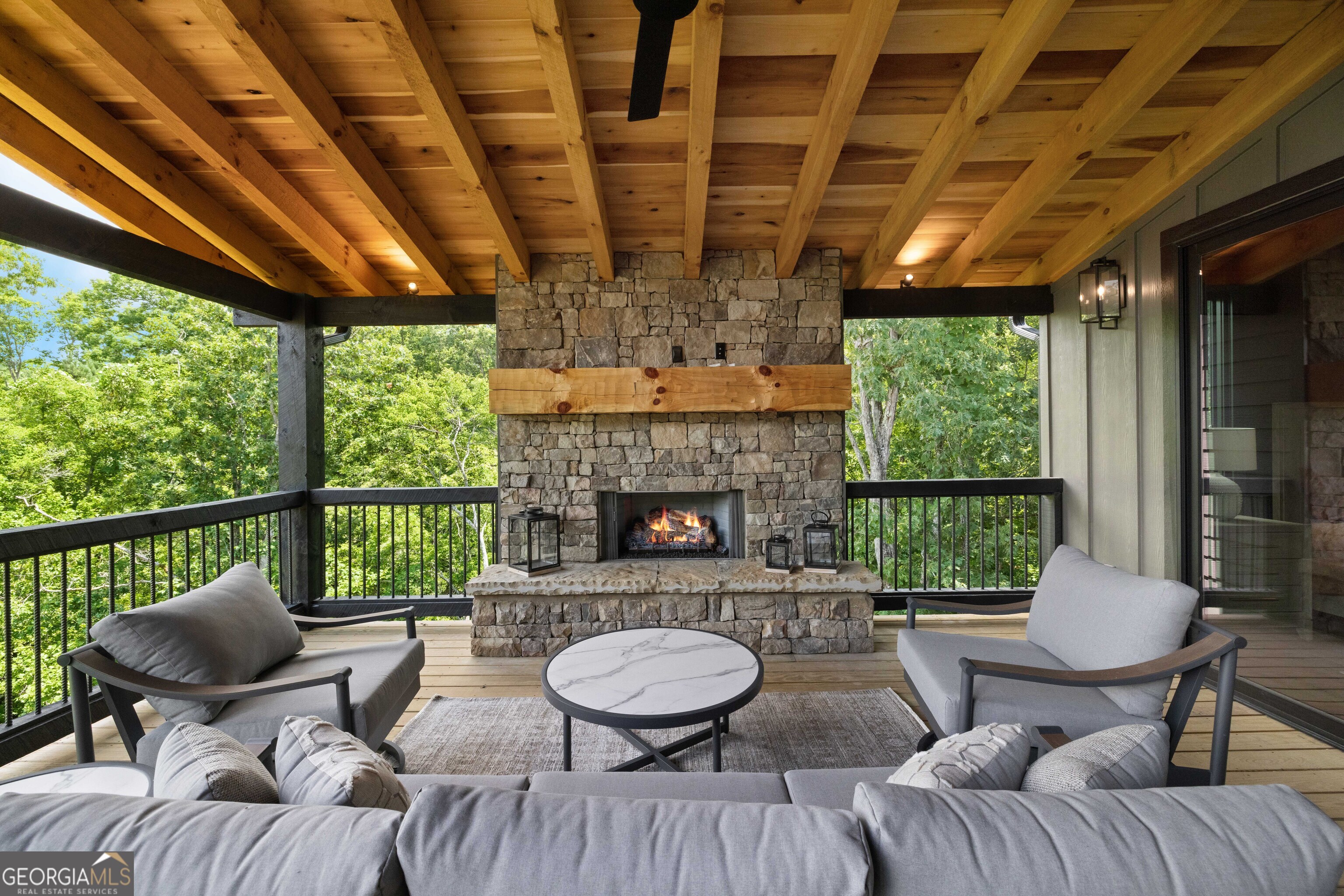 44 Staurolite Mountain Road