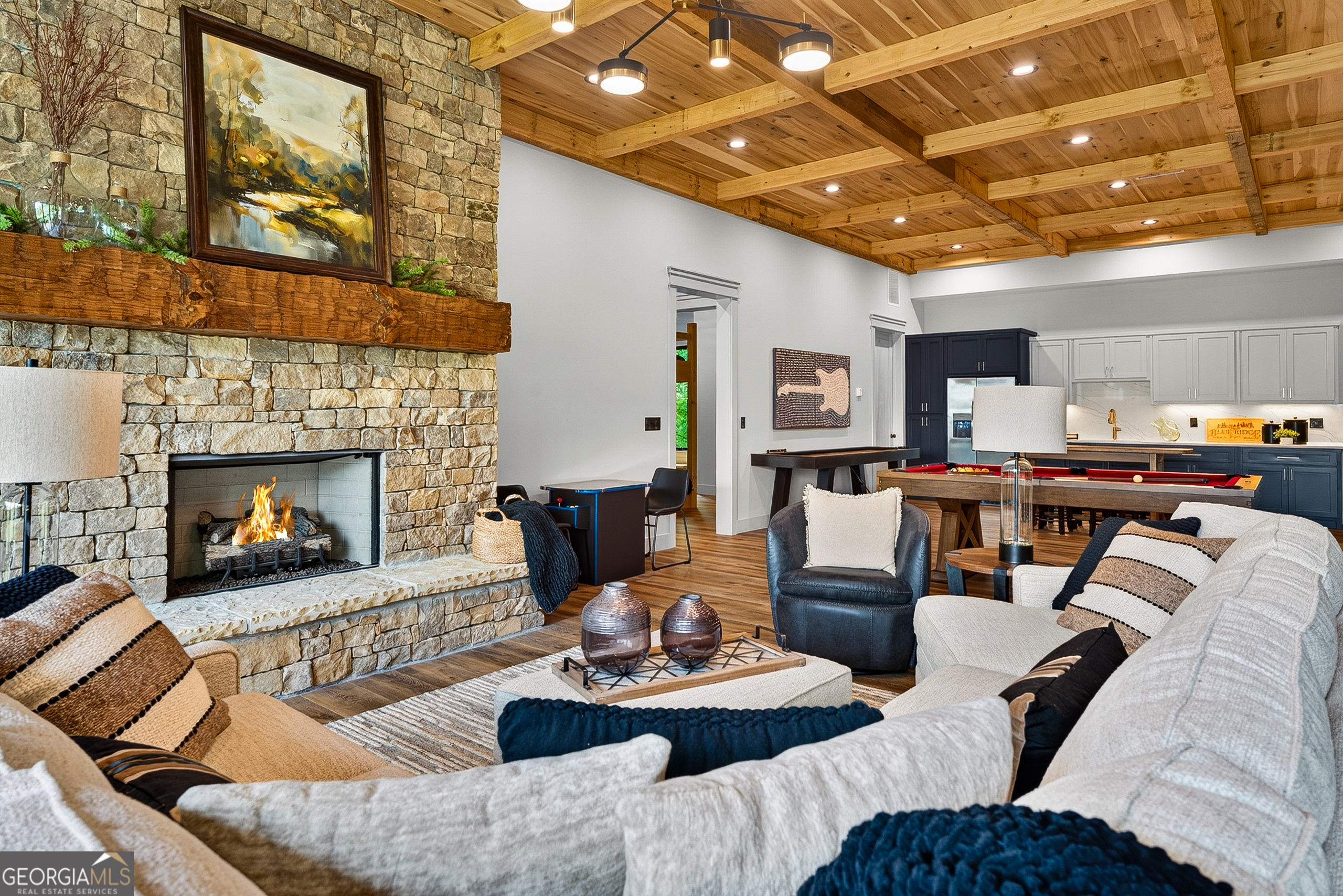 44 Staurolite Mountain Road