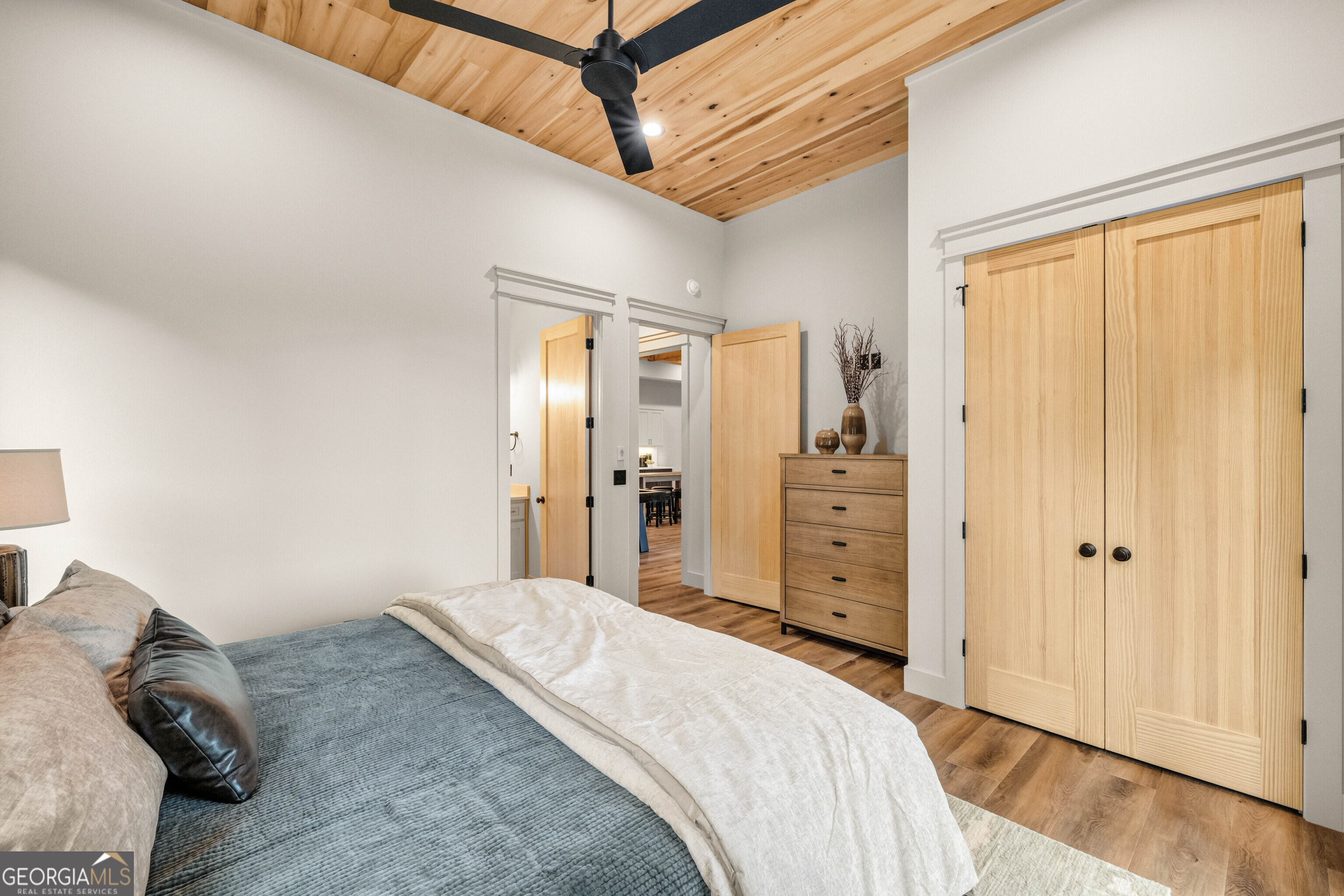44 Staurolite Mountain Road