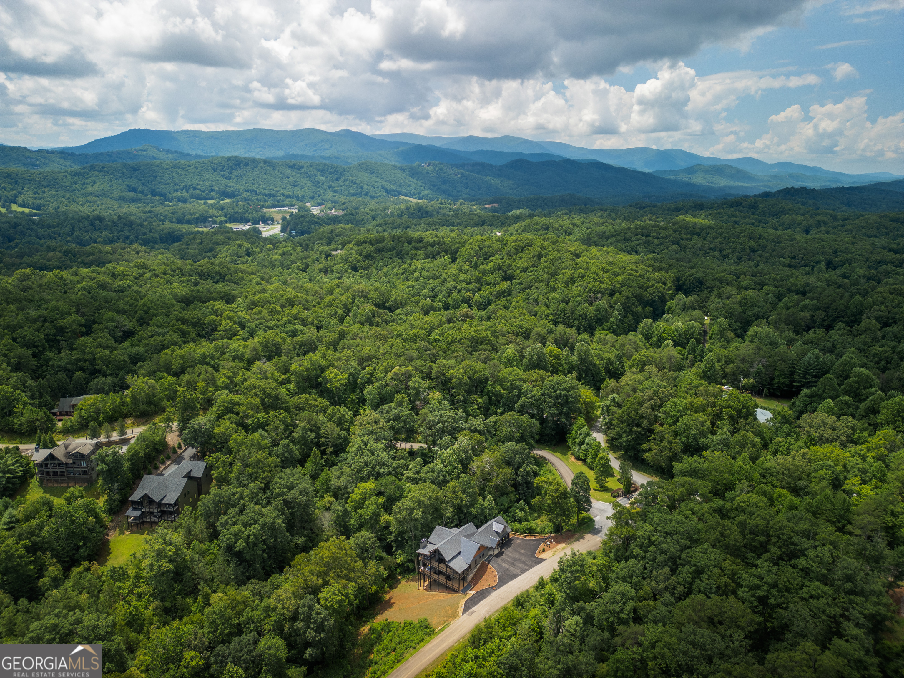 44 Staurolite Mountain Road