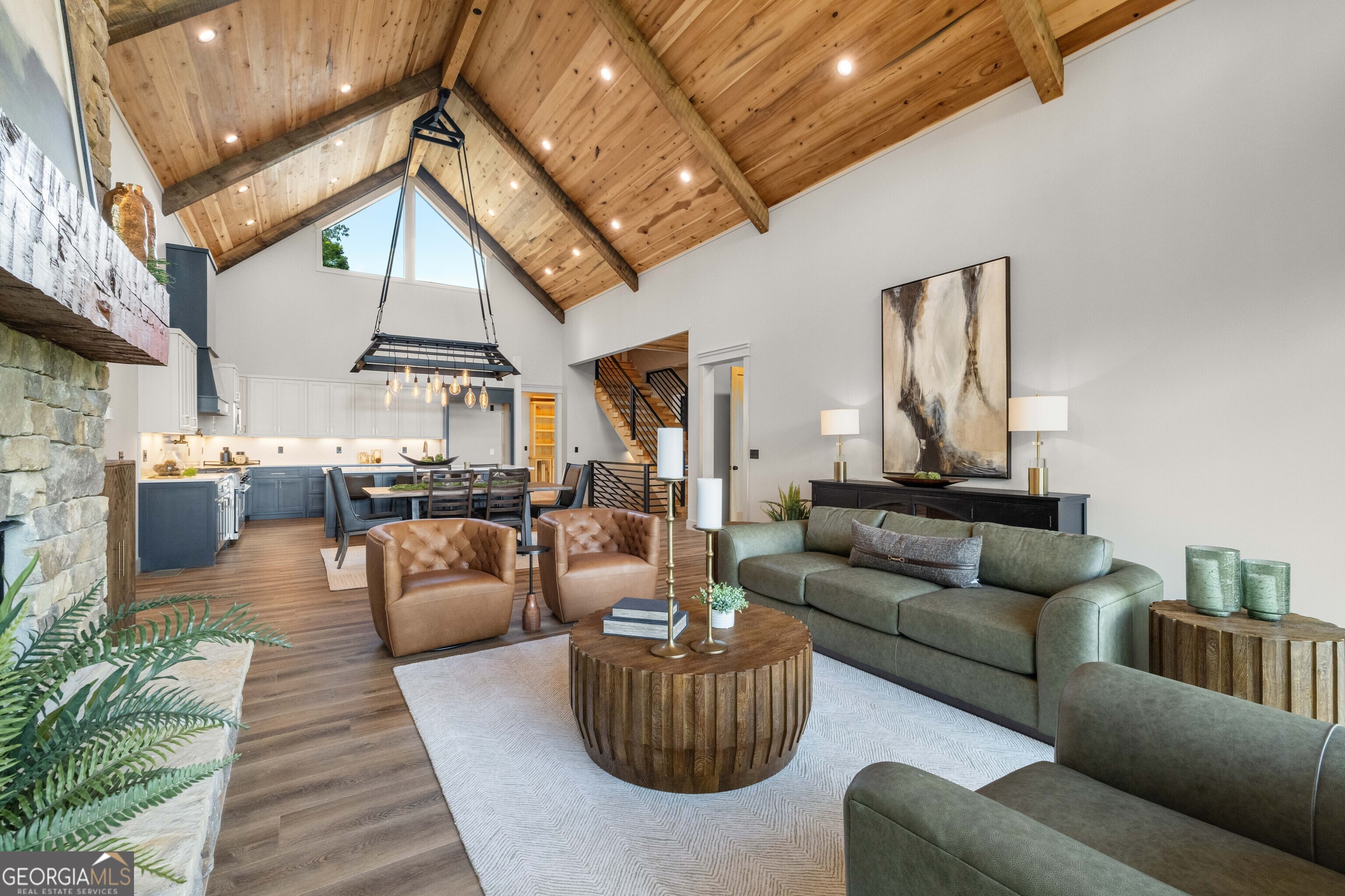 44 Staurolite Mountain Road