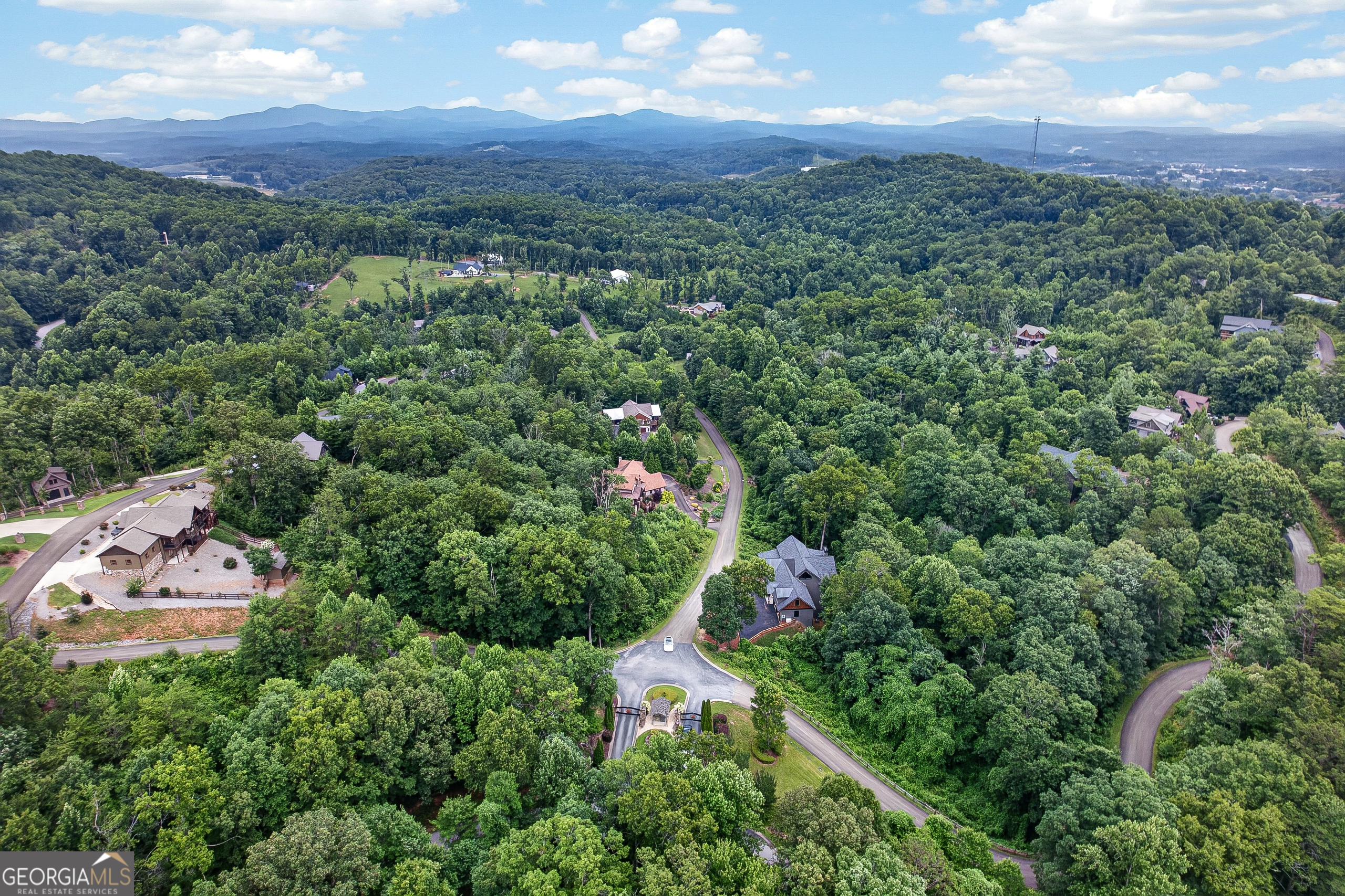 44 Staurolite Mountain Road