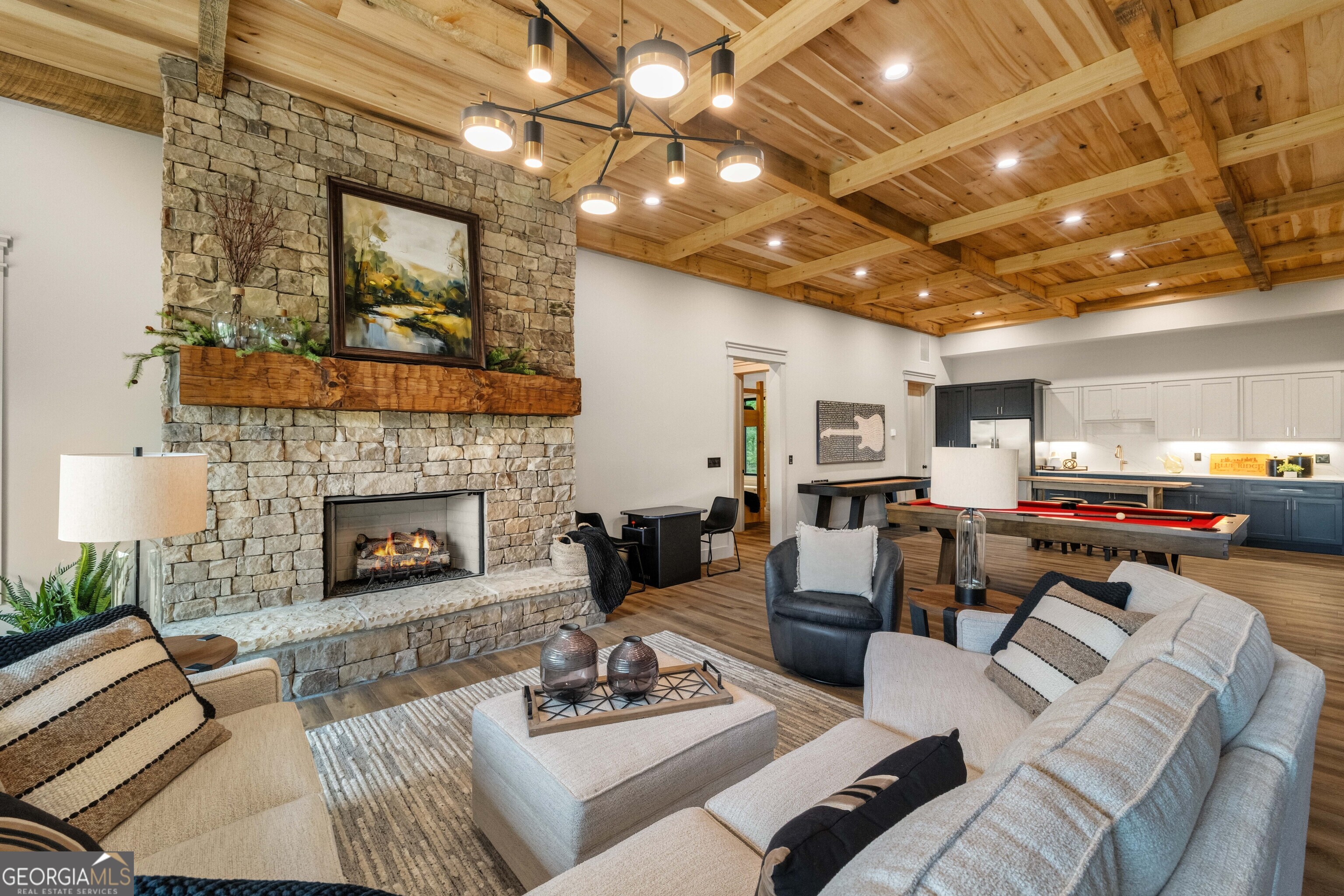 44 Staurolite Mountain Road