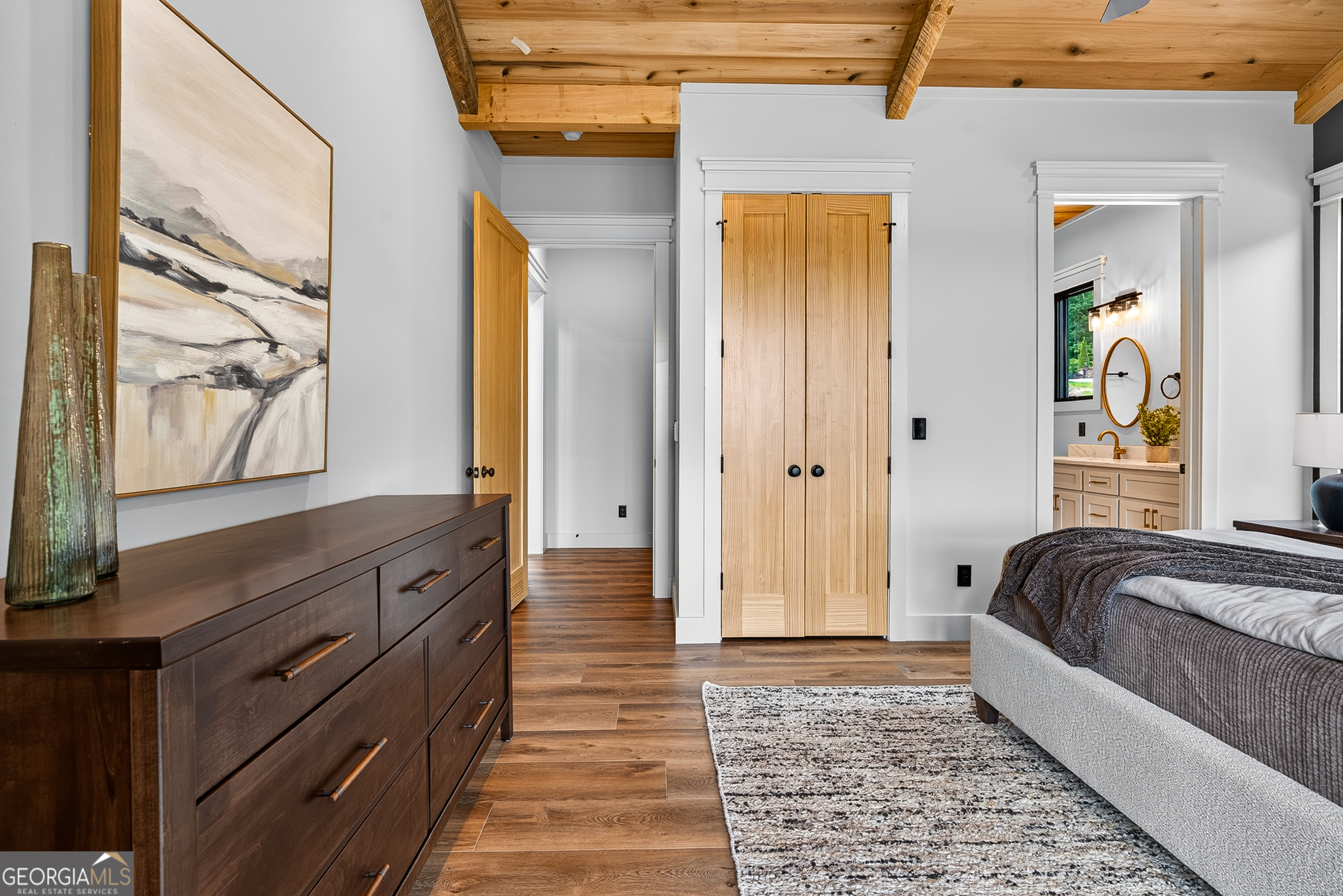 44 Staurolite Mountain Road