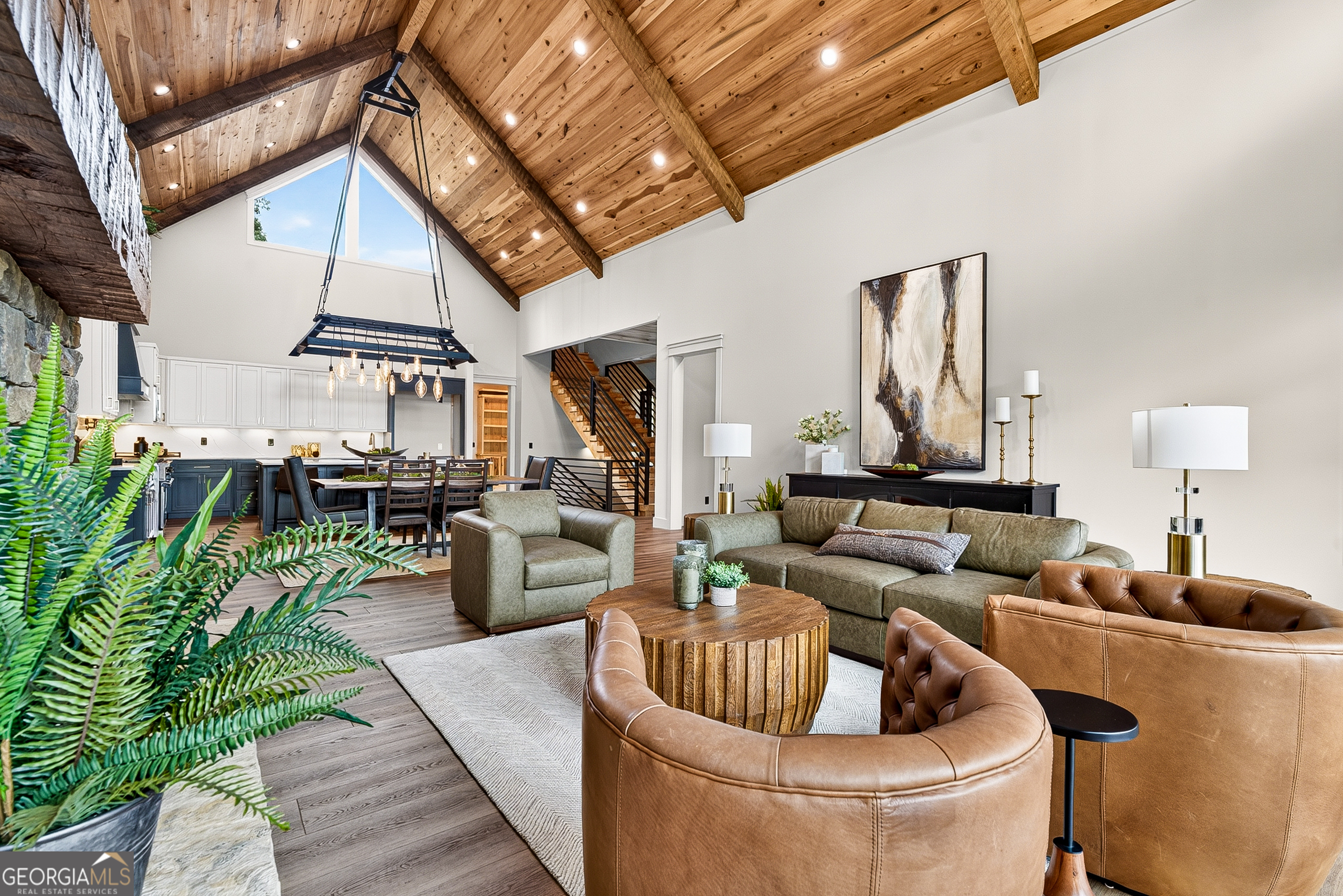 44 Staurolite Mountain Road