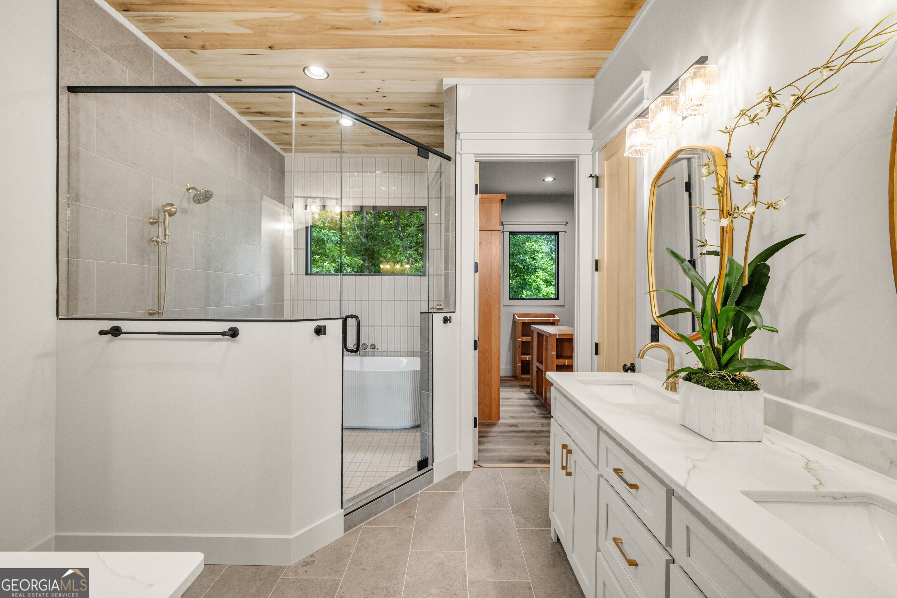 44 Staurolite Mountain Road