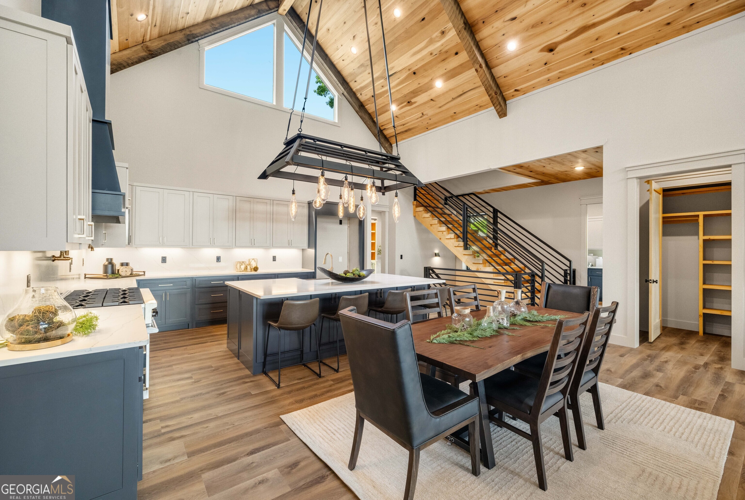 44 Staurolite Mountain Road