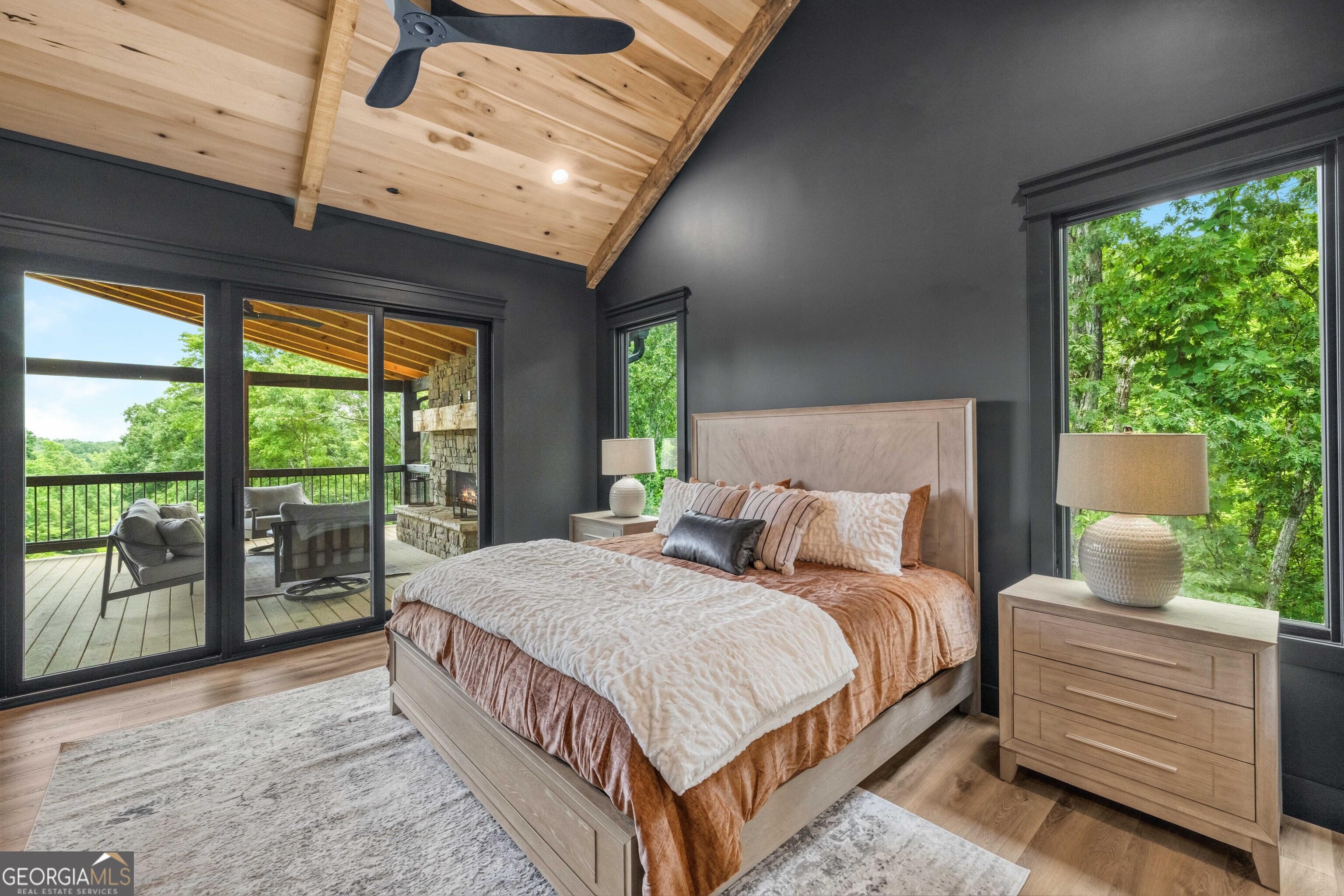 44 Staurolite Mountain Road