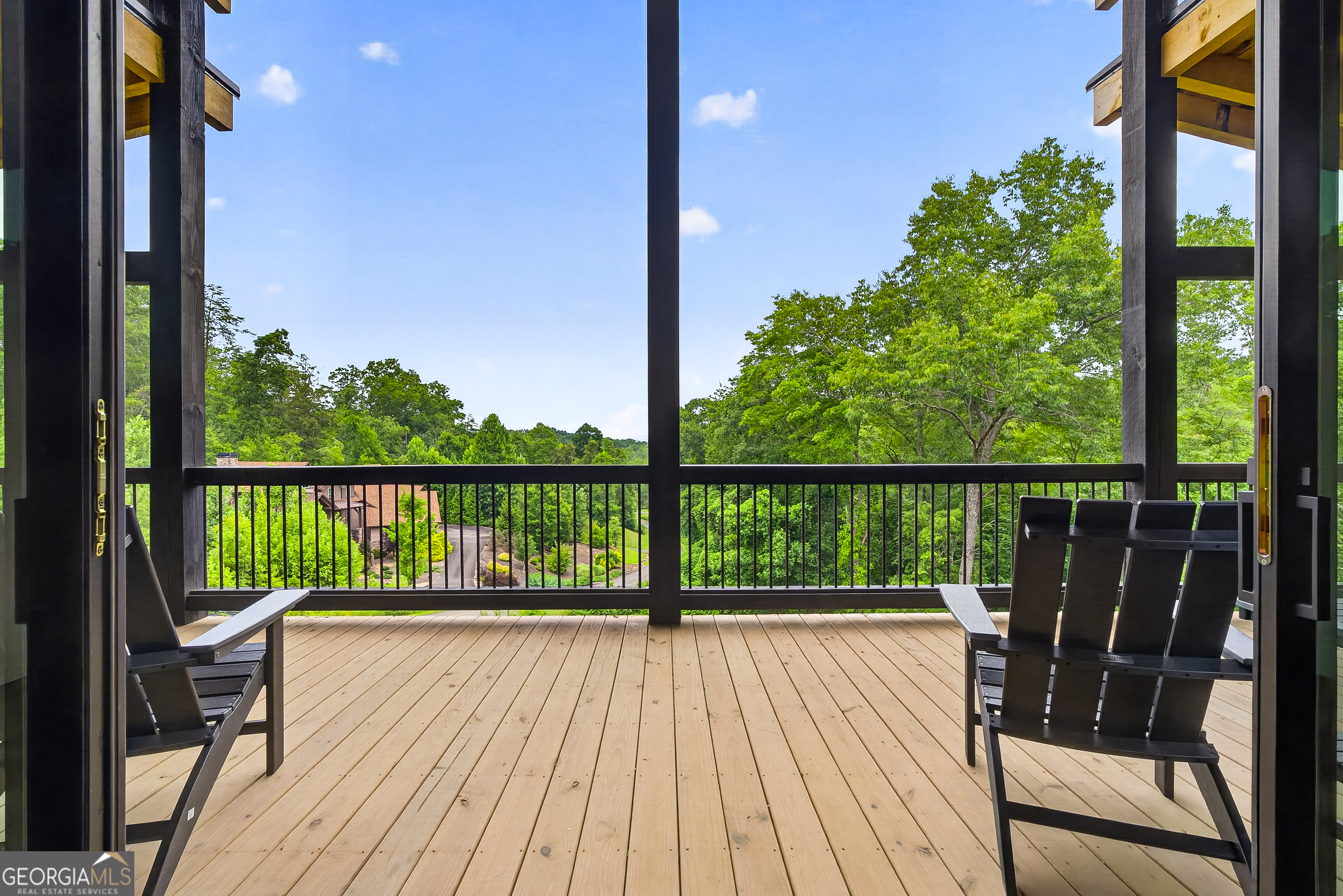 44 Staurolite Mountain Road