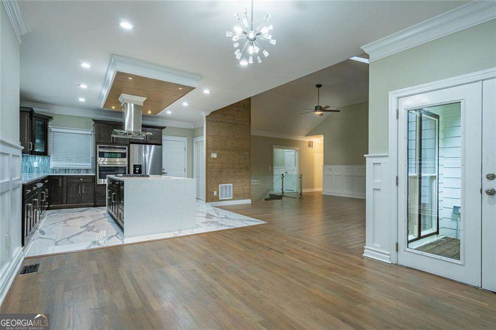 3924 Ashford Dunwood Road NE