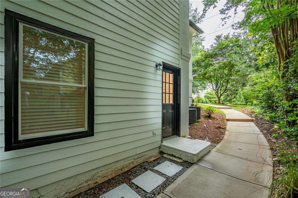 3924 Ashford Dunwood Road NE