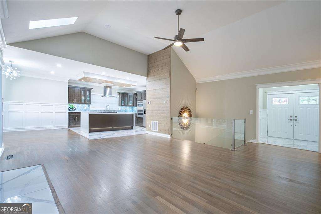 3924 Ashford Dunwood Road NE